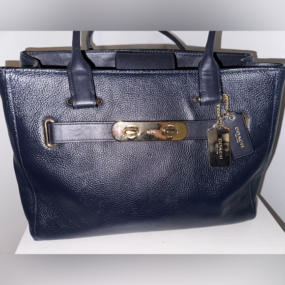 Coach Swagger 27! - Picture 2 of 7